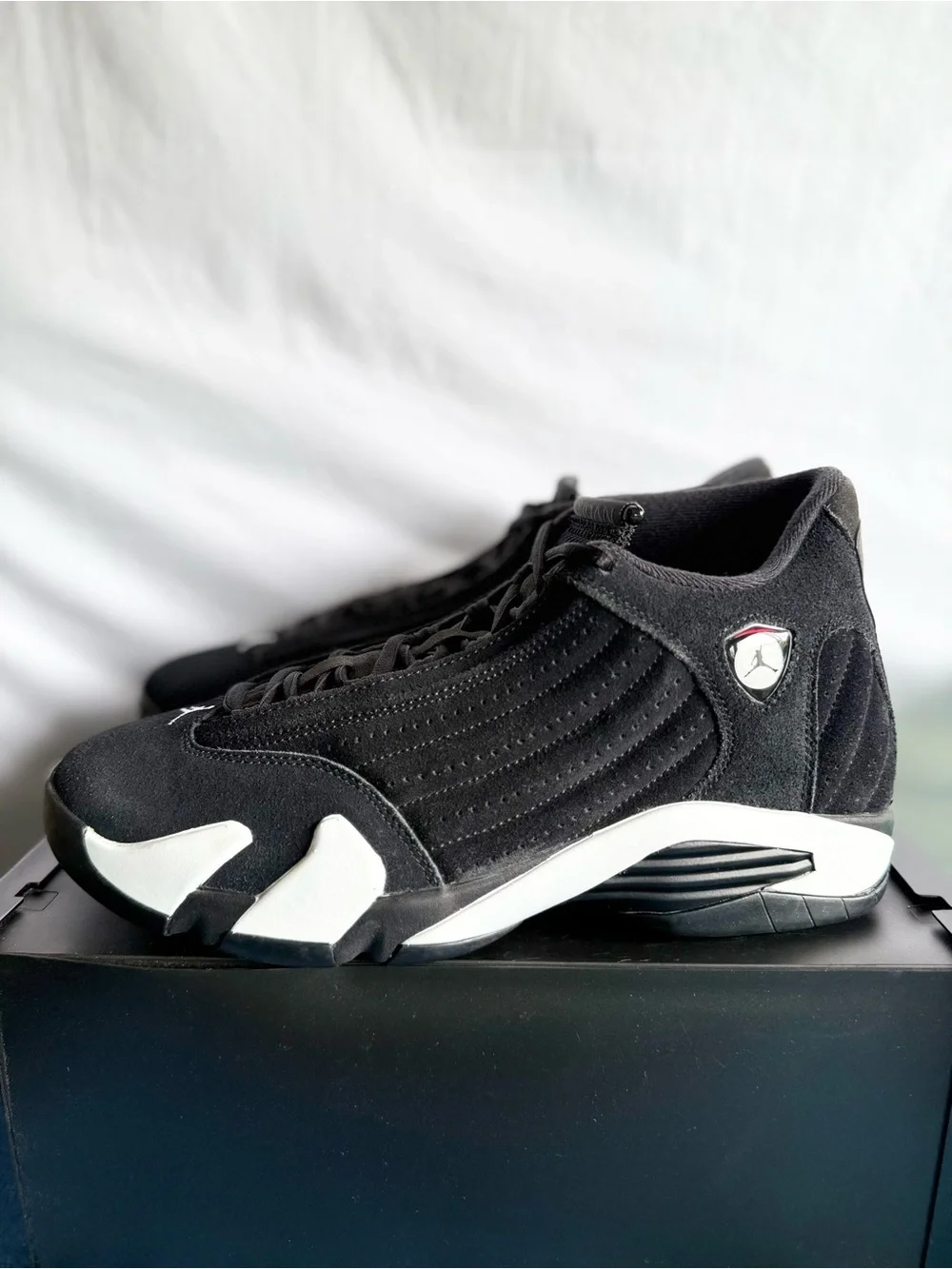 AUTHENTIC Jordan 14 Retro Black White size 10 487471-016 2023 PRE-OWNED